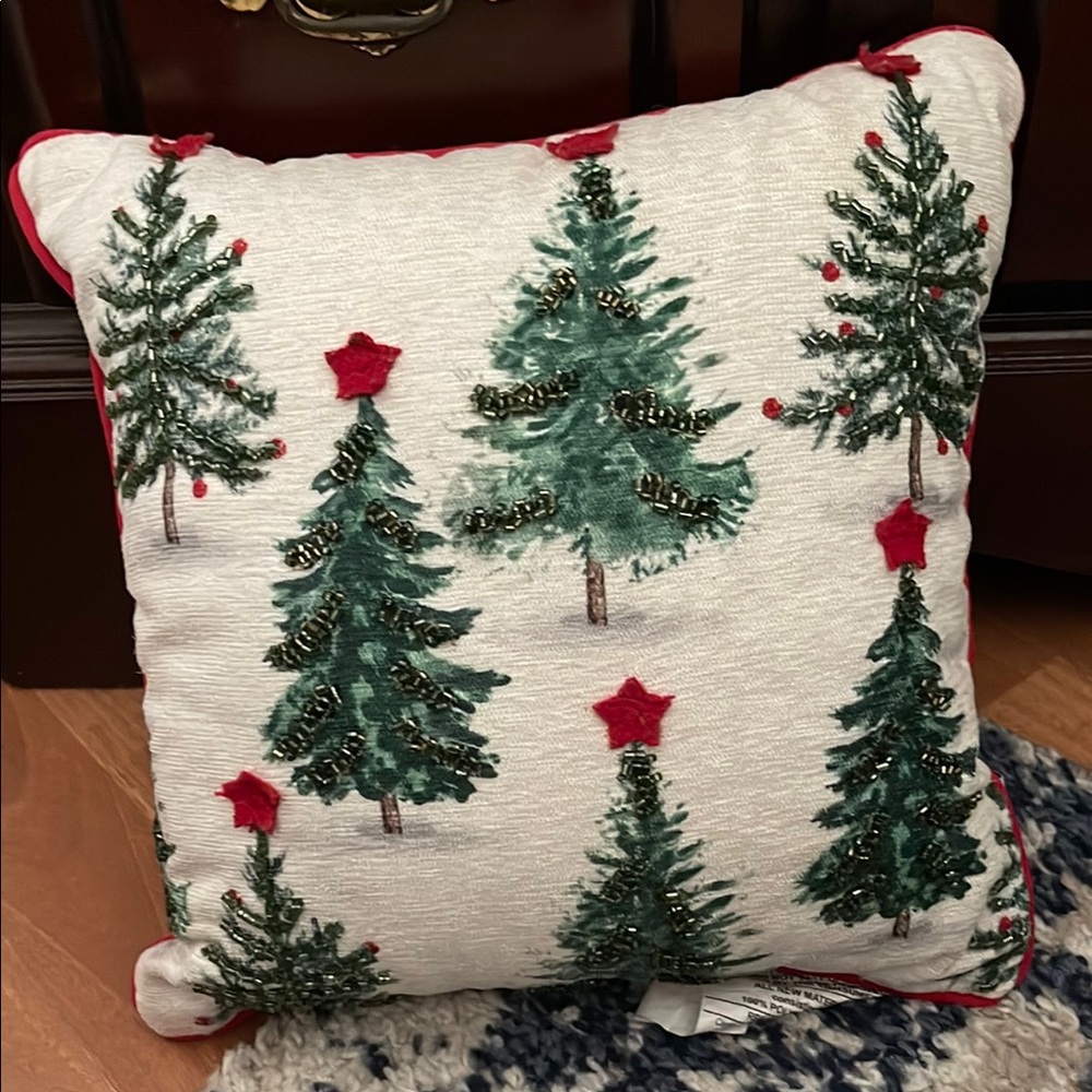 Festive Holiday Pillow with Christmas Tree Design